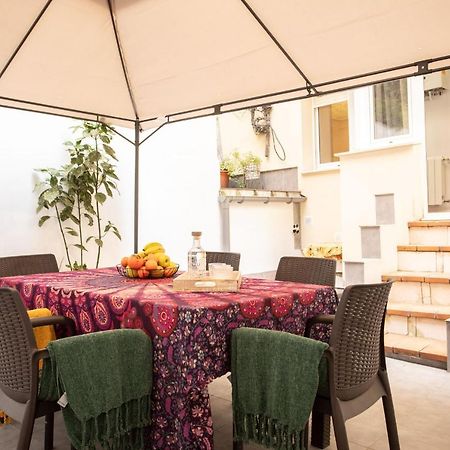 Ferienwohnung Lugar Especial, Gran Patio, Junto Al Ayuntamiento Bilbao Exterior foto